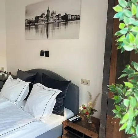 Apartmán Rooftop Tiny With Shared Jacuzzi And Private Balcony Mk2 Budapešť