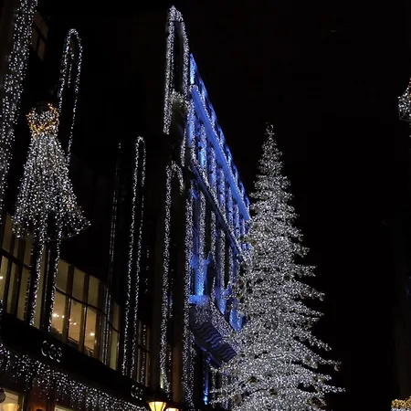 Rooftop Tiny With Shared Jacuzzi And Private Balcony Mk2 Lägenhet *