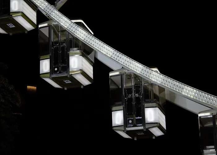 아파트 Rooftop Tiny With Shared Jacuzzi And Private Balcony Mk2