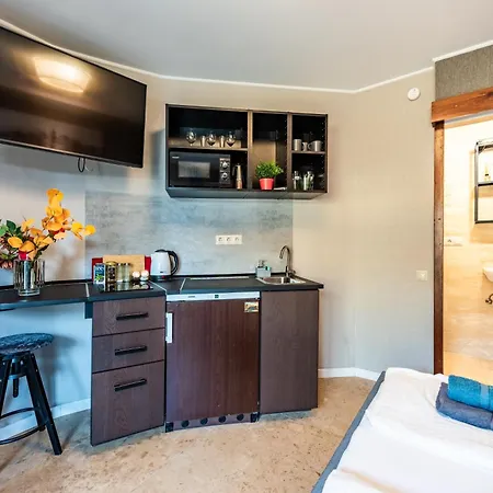 Rooftop Tiny With Shared Jacuzzi And Private Balcony Mk2 公寓